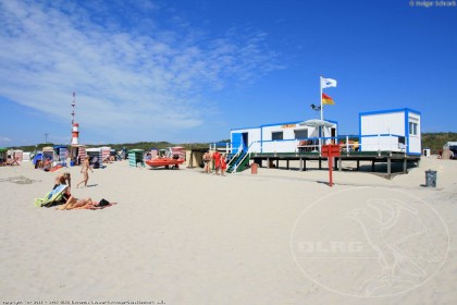 Strandbereich und DLRG-Station am Südstrand