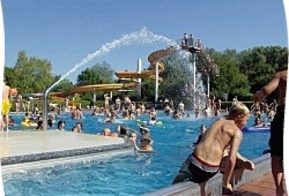  Schwimmbad Erlebnisfreibad in Plattling 