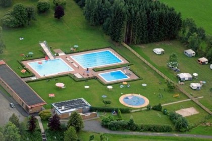 Freibad Waldkappel Luftaufnahme