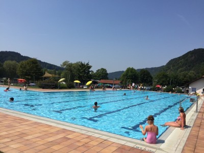Obernzell Freibad Schwimmbecken