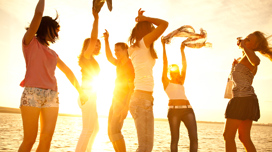 Beachparty am See Bild