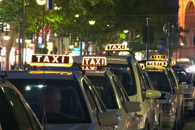 Bild von Taxi-Ruf Köln Taxi-Rufsäule