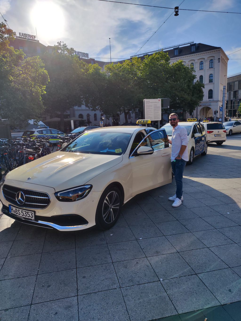 Nutzerfoto 1 Selcuk Tiryaki - Taxibetrieb