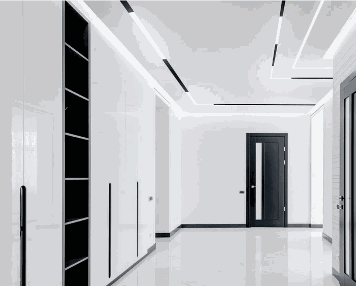 Spanndecke reinweiß Hochglanz mit Easy Light Spanndecken-System