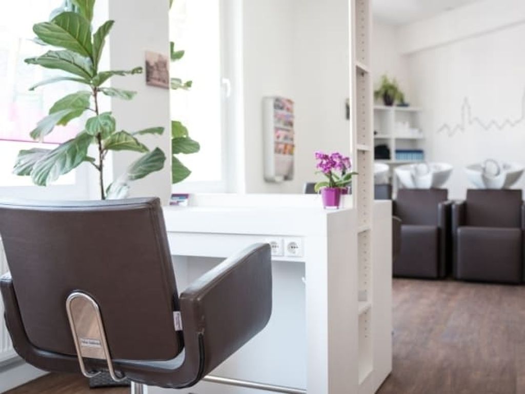 Nutzerfoto 9 Cityfriseur Zweithaar Extensions Nutzerfoto 9 Cityfriseur Zweithaar Extensions