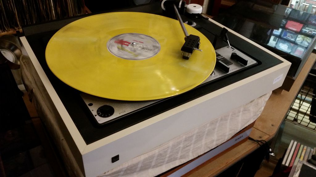 Nutzerfoto 1 Vinyl Berlin CDs und Schallplatten