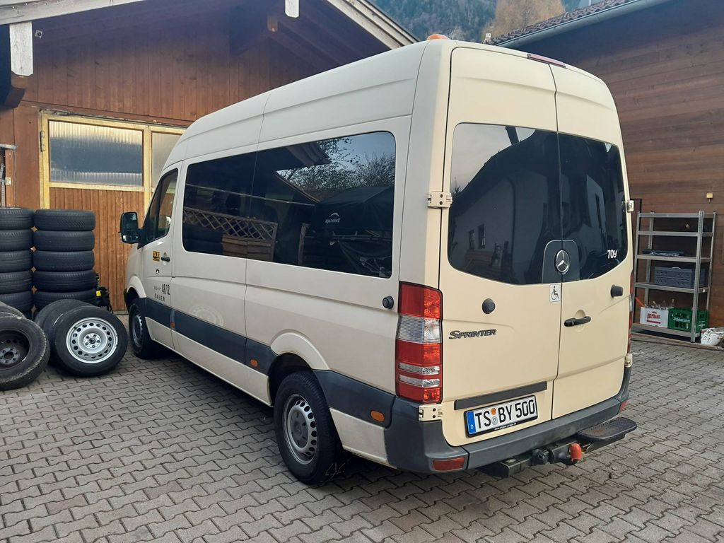 Nutzerfoto 1 Bauer Josef Taxiunternehmer