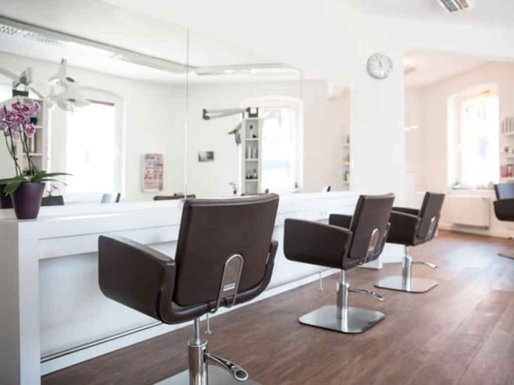 Nutzerfoto 11 Cityfriseur Zweithaar Extensions Nutzerfoto 11 Cityfriseur Zweithaar Extensions