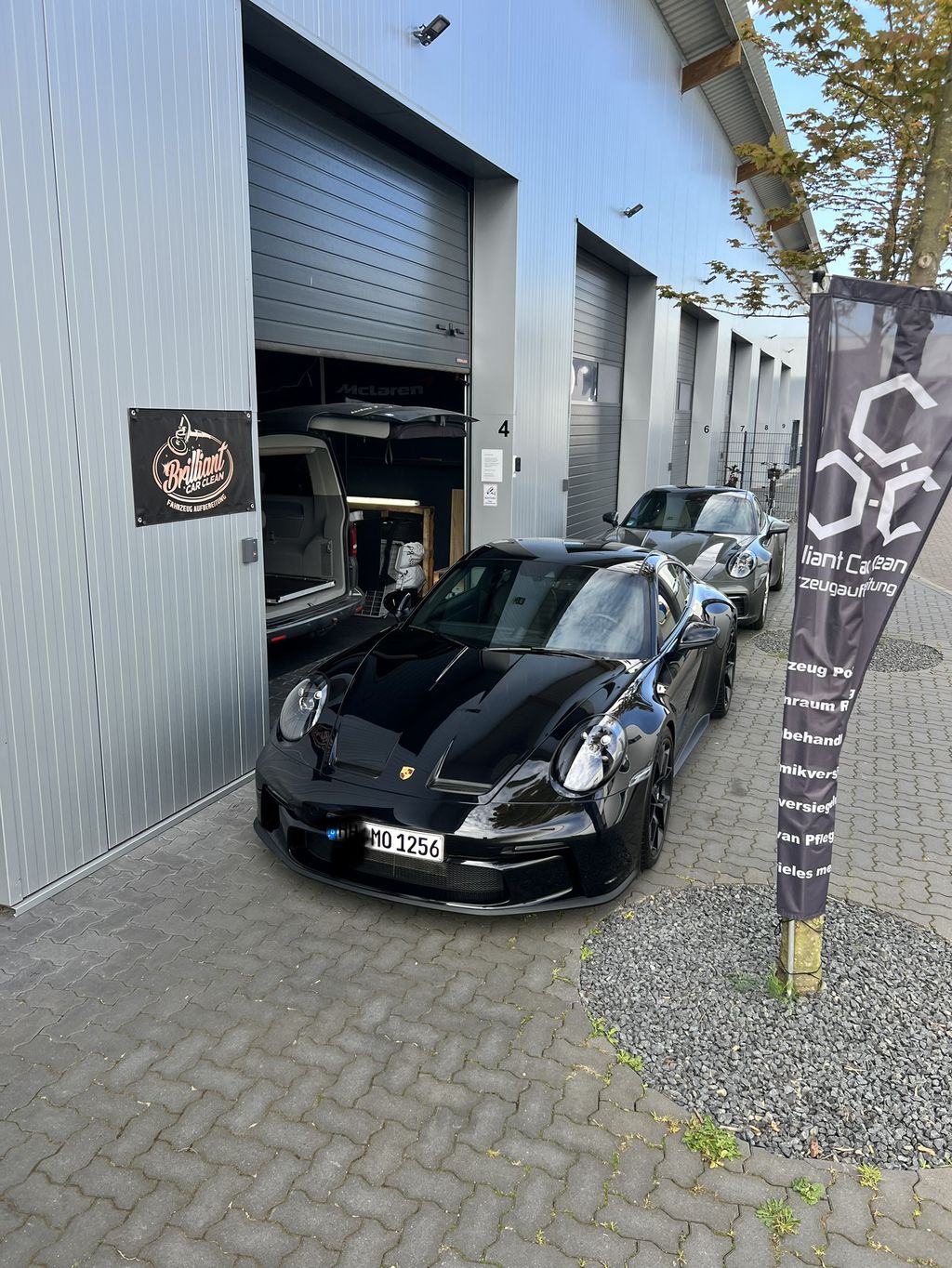 Nutzerfoto 1 Brillant car clean Autopflege