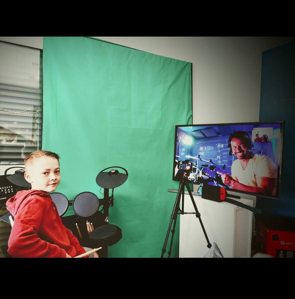 Nutzerfoto 10 Jakobs Peter EDS EURO Drum & Studio/ SCHOOL Nutzerfoto 10 Jakobs Peter EDS EURO Drum & Studio/ SCHOOL