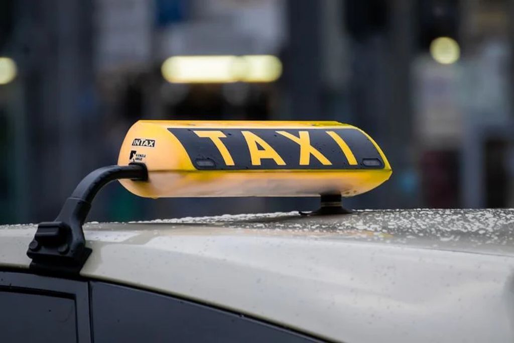 Nutzerfoto 3 CleverTaxi Wiesbaden Inh. Awal Abdul Nutzerfoto 3 CleverTaxi Wiesbaden Inh. Awal Abdul