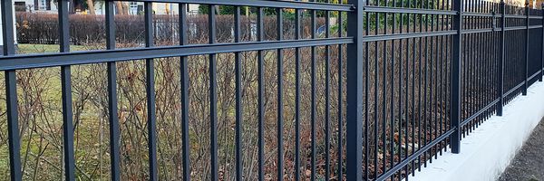 Bild zu Royal Metallzaun