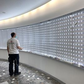Wir konstruieren und montieren natürliche auch individuelle LED-Leuchtkästen