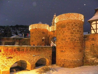 beleuchtetes Jerusalemer Tor