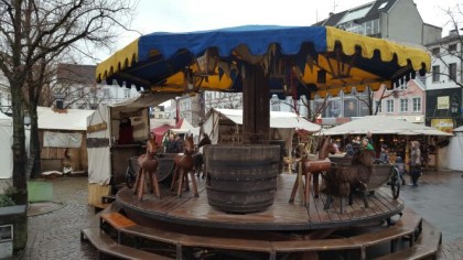Mittelalterlicher Weihnachtsmarkt in Siegburg 2015 (01)