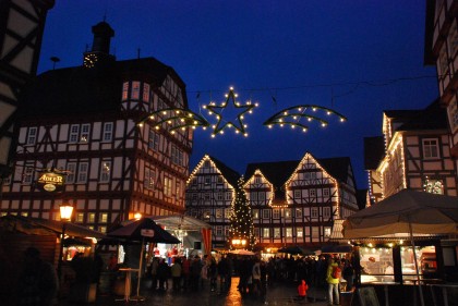 Weihnachtmarkt in der Fachwerkstadt Melsungen