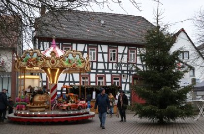 Weihnachtsmarkt in Steinbach / Taunus 2023
