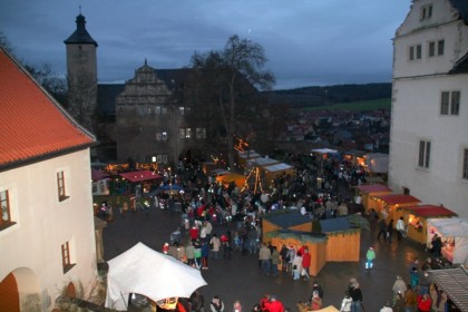 Weihnachtsmarkt auf Burg Ranis