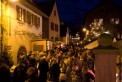 Zum Weihnachtsmarkt