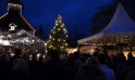 Zum Weihnachtsmarkt