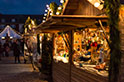 Zum Weihnachtsmarkt