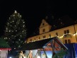 Zum Weihnachtsmarkt