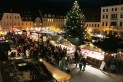 Zum Weihnachtsmarkt