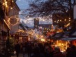 Zum Weihnachtsmarkt