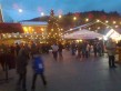 Zum Weihnachtsmarkt