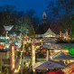 Zum Weihnachtsmarkt