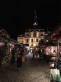 Zum Weihnachtsmarkt