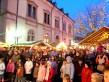 Zum Weihnachtsmarkt