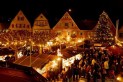 Zum Weihnachtsmarkt